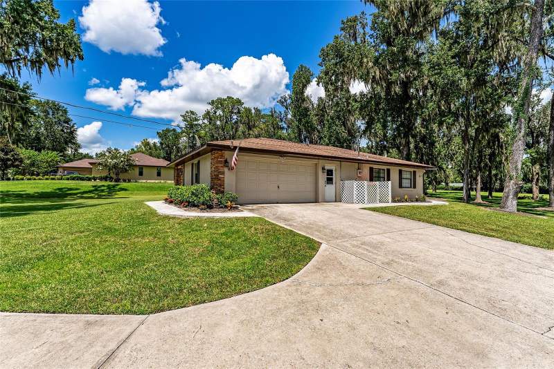 3 bedroom Single Family Residence at 5201 NW 78th Court, Golden Hills Turf & Country Club, Ocala — photo 3
