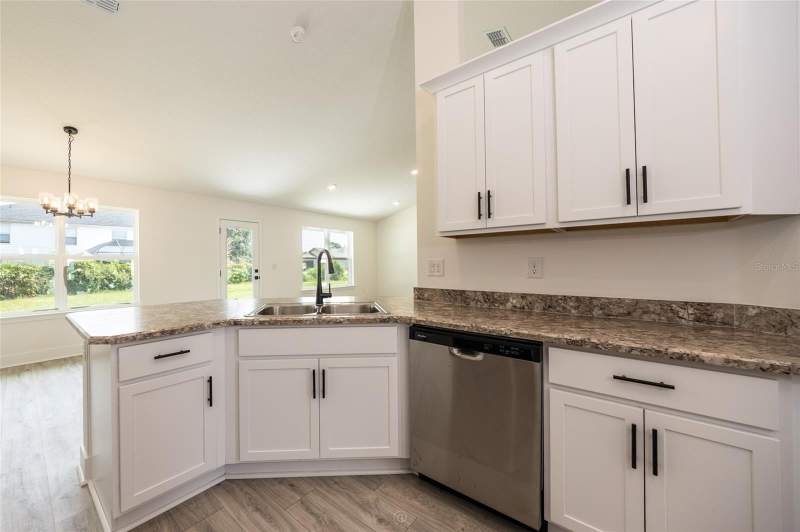4 bedroom Single Family Residence at 67 Riverina Drive, Palm Coast, Palm Coast — photo 3