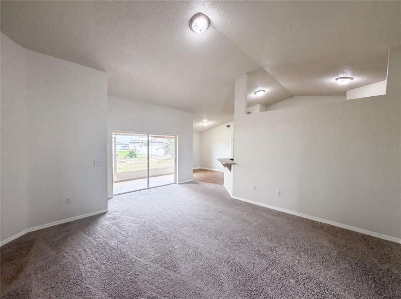 3 bedroom Single Family Residence at 1038 Highland Crest Circle, Highland Crest Ph 02, Lake Wales — photo 3