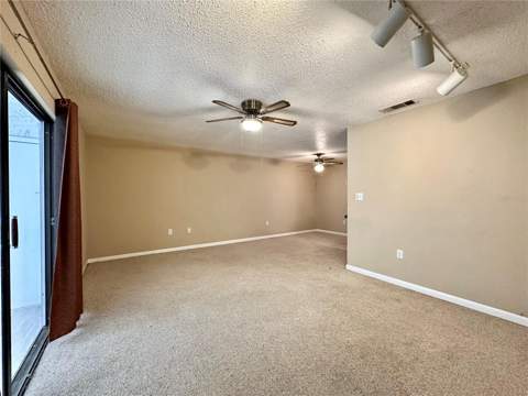 2834 SW 14th Drive #305, Gainesville FL - photo 6 of 18