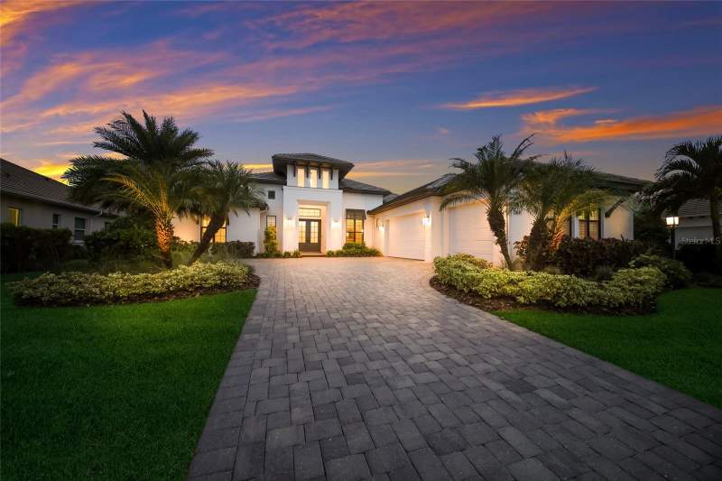3 bedroom Single Family Residence at 764 Crosswind Avenue, Lakehouse Cove/Waterside Ph 1, Sarasota — photo 3