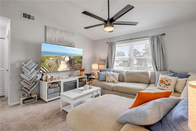 3 bedroom Single Family Residence at 3426 Yule Tree Drive, Florida Shores Un 26 Rev, Edgewater — photo 5