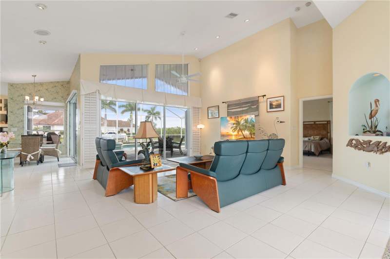 3 bedroom Single Family Residence at 2819 Deborah Drive, Punta Gorda Isles Sec 12, Punta Gorda — photo 3