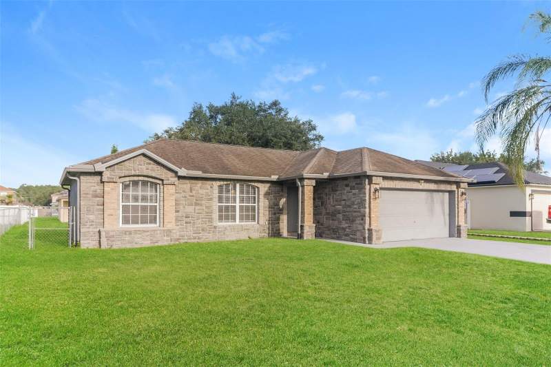 3 bedroom Single Family Residence at 611 Basingstoke Court, Poinciana Village 2 Nbhd 3, Kissimmee — photo 2