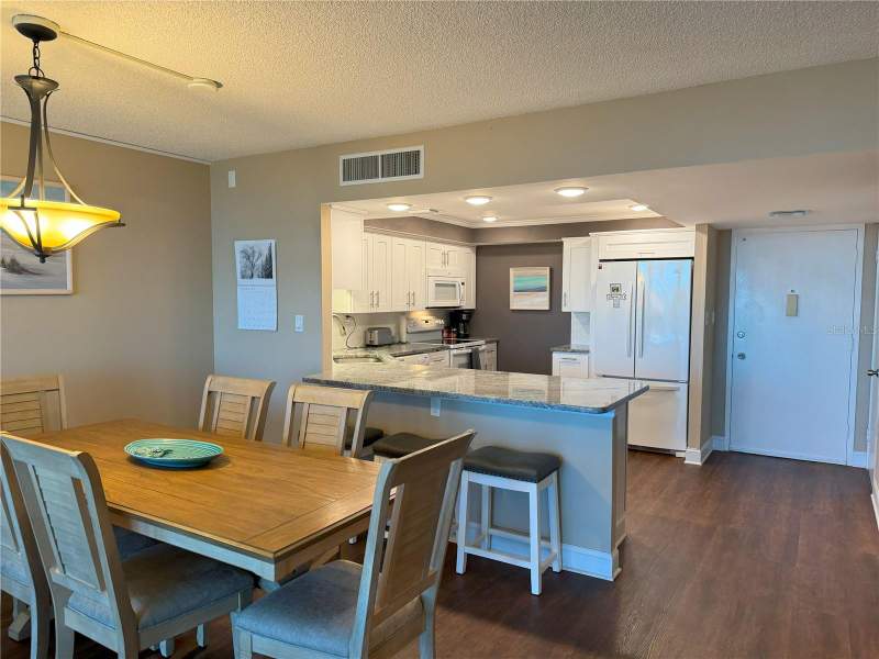 2 bedroom Condominium at 7400 Sun Island Drive #603, Bay Island Group 1, South Pasadena — photo 5