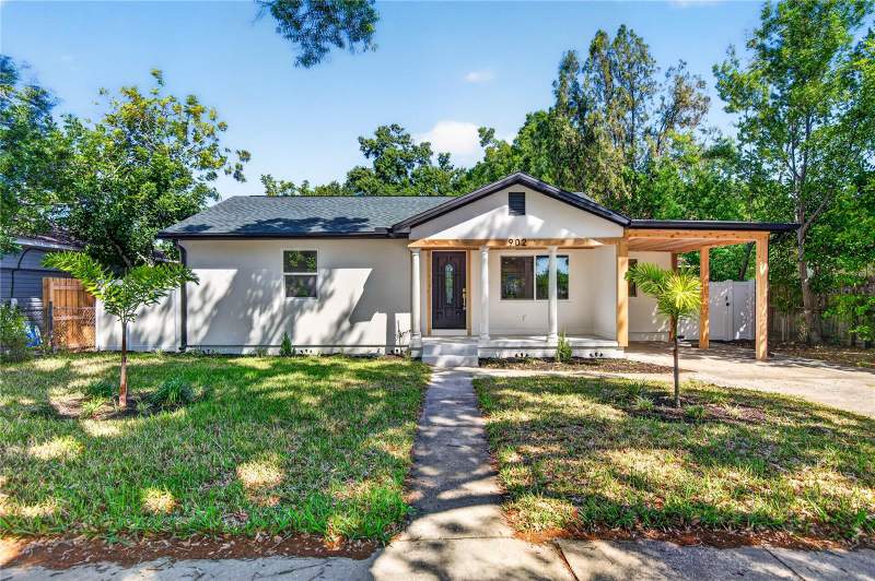 902 N 32ND STREET home for sale in Floral Villa Estates