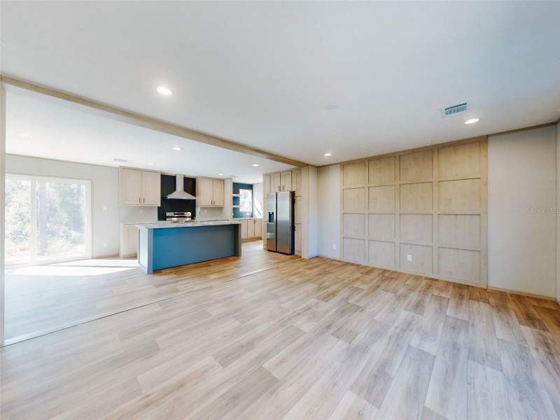 4 bedroom Manufactured Home at 660 NE 131 Avenue, Williston Highlands Unit 12, Williston — photo 5