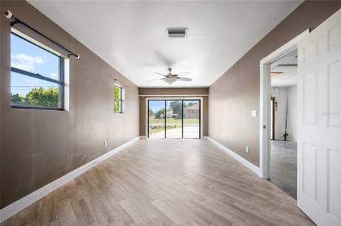 11639 Claremont Drive, Port Charlotte FL - photo 19 of 40