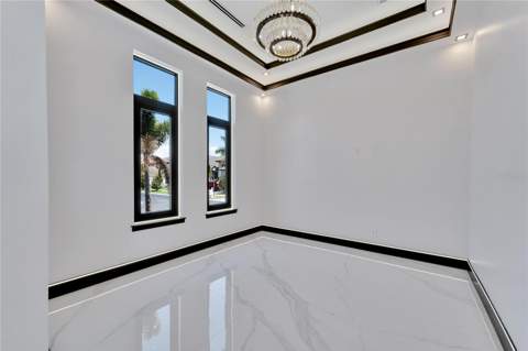 517 Treviso Drive, Apollo Beach FL - photo 15 of 96