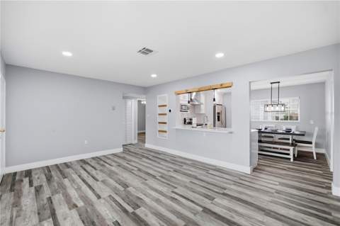 2607 W Crest Avenue, Tampa FL - photo 6 of 6