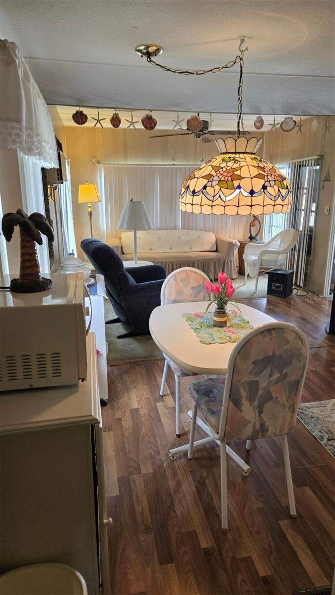 2 bedroom Mobile Home at 3323 Bonnie Drive, Terra Siesta Mobile Home Park Co-Op, Ellenton — photo 5