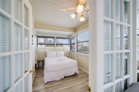 313 Magnolia Avenue, Anna Maria FL - photo 14 of 30