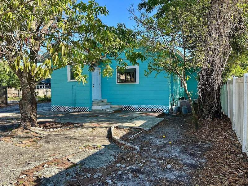 3 bedroom Single Family Residence at 1504 E 33rd Avenue, Bonita Blks 26 To 30 & 32 To, Tampa — photo 4