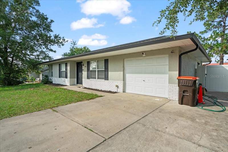 3 bedroom Single Family Residence at 24 Sapphire Way, Silver Spgs Shores Un #43, Ocala — photo 2