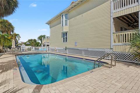 10399 Paradise Boulevard #107, Treasure Island FL - photo 20 of 29