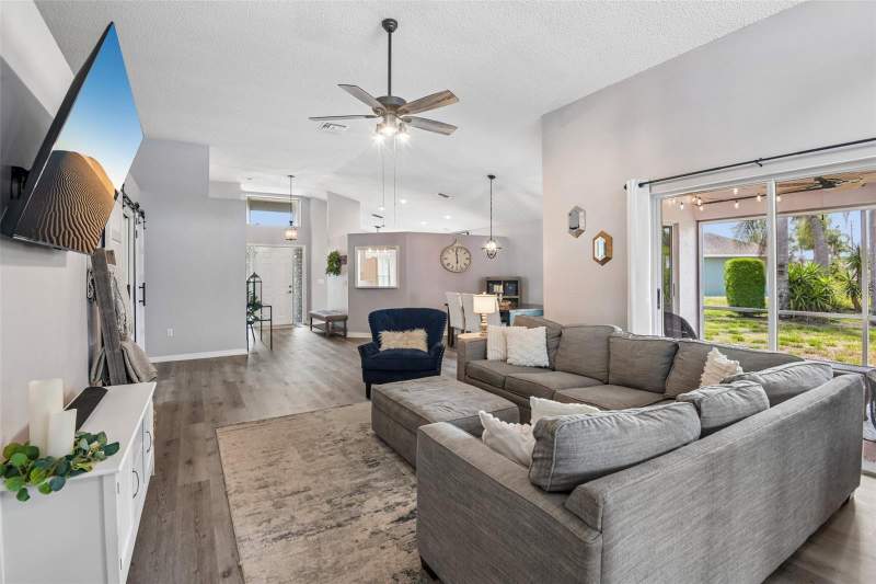 3 bedroom Single Family Residence at 1129 Daleside Lane, Wyndtree Ph 03 Village 05 07, New Port Richey — photo 5