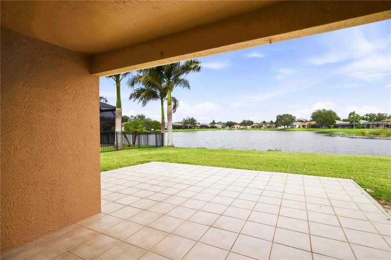 3 bedroom Single Family Residence at 5207 52nd Avenue, Glenn Lakes Ph 3, Bradenton — photo 4