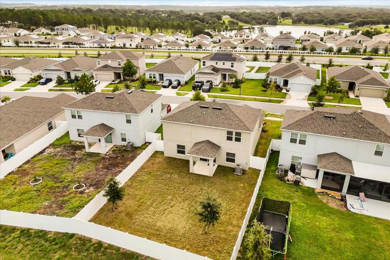 5 bedroom Single Family Residence at 1138 Calico Pointe Circle, Parkside At Estates, Groveland — photo 5