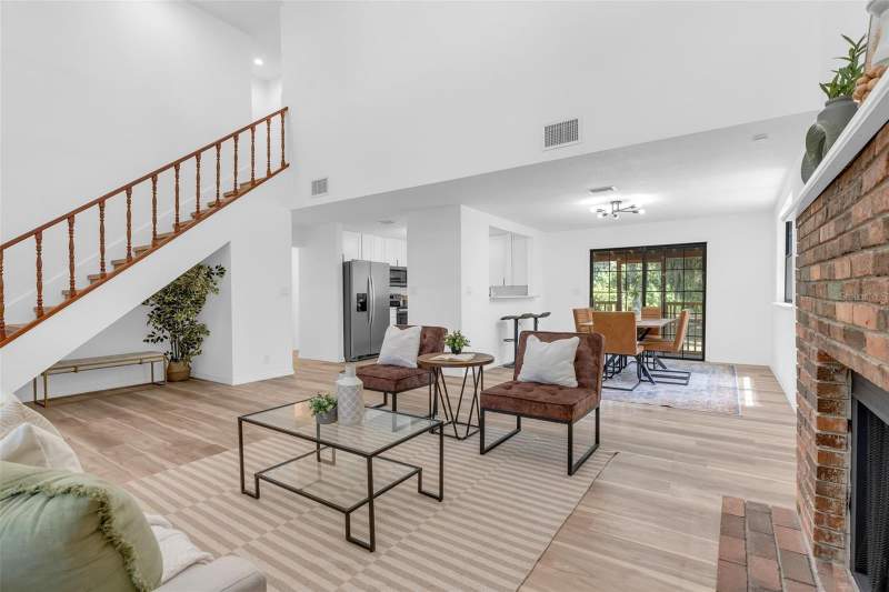 4 bedroom Single Family Residence at 31018 Cove Road, The Pines, Tavares — photo 2