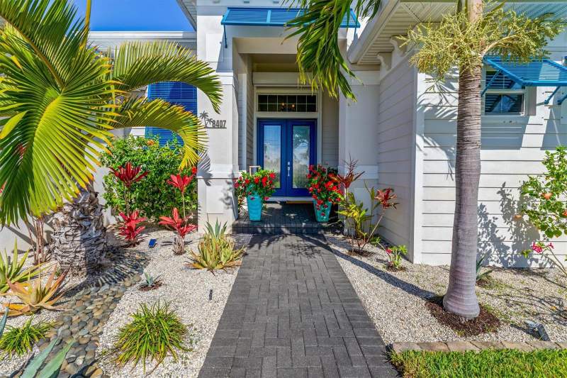 3 bedroom Single Family Residence at 8407 Dafoe Street, Port Charlotte Sec 093, Port Charlotte — photo 3