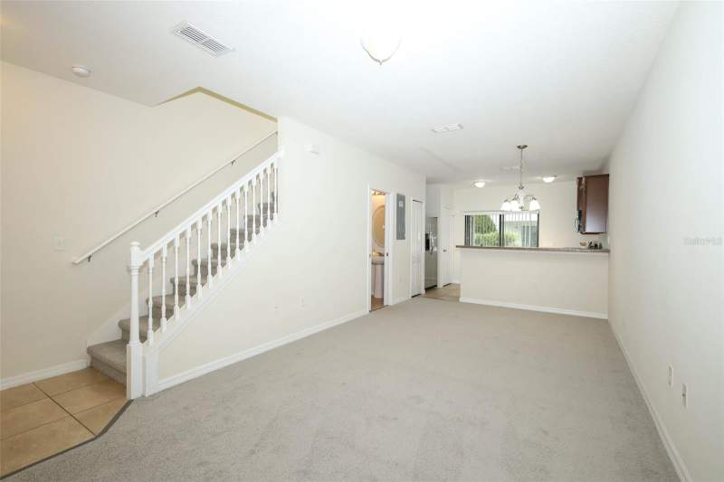 2 bedroom Townhouse at 5221 Windsor Lake Circle, Windsor Lake Twnhms East, Sanford — photo 4