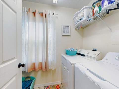 242 Pine Bluff Avenue #242, Deland FL - photo 8 of 34