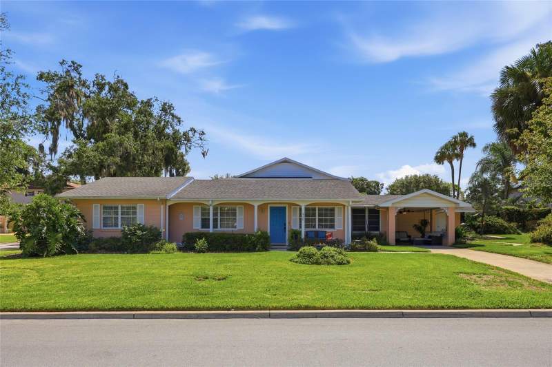 4 bedroom Single Family Residence at 936 N BAKER STREET, MOUNT DORA, MOUNT DORA — photo 2