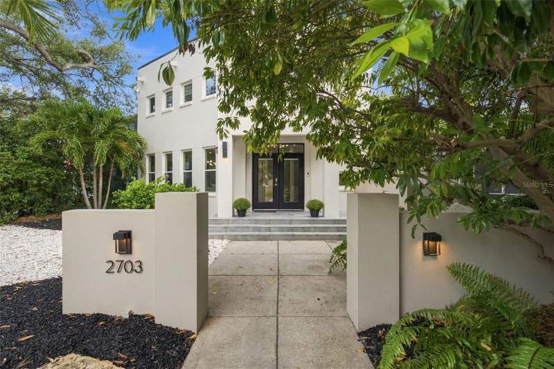 4 bedroom Single Family Residence at 2703 W Price Avenue, Price Ave Sub, Tampa — photo 3