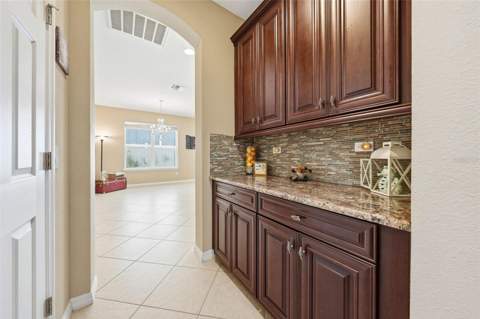 979 Counts Crest Circle, Apopka FL - photo 10 of 45