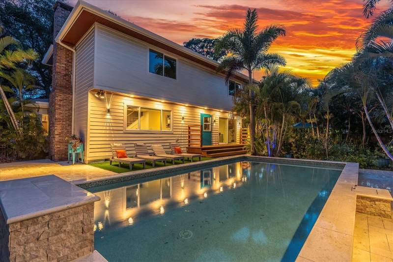6 bedroom Single Family Residence at 6921 Mango Avenue, Pasadena On The Gulf Sec B, St Petersburg — photo 2