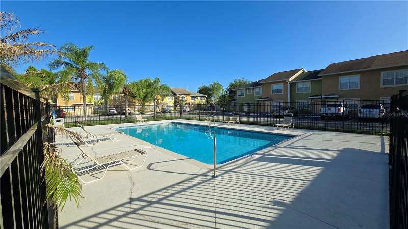 2 bedroom Townhouse at 336 CERVANTES DRIVE #336, RIO HILLS TOWNHOUSES, KISSIMMEE — photo 3