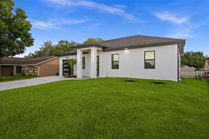 3 bedroom Single Family Residence at 16264 Horizon Road, Bayshore Estates, North Fort Myers — photo 2