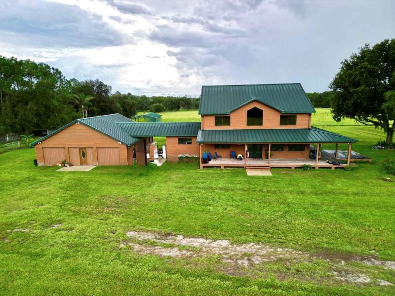 4 bedroom Single Family Residence at 28046 BAYHEAD ROAD, DARBY OAKS ACRES CLASS IIIE, DADE CITY — photo 1