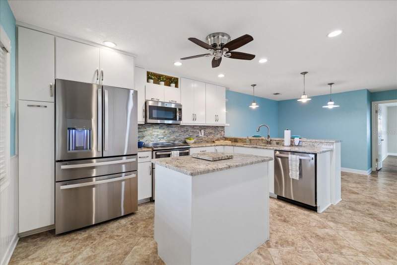 2 bedroom Condominium at 8150 Brent Street #748, Sand Pebble Pointe Condo 01 Amd 02, Port Richey — photo 4