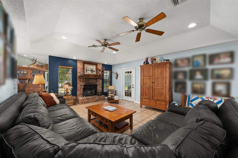 3 bedroom Single Family Residence at 510 Edgewood Drive, River Ridge, Fort Meade — photo 5
