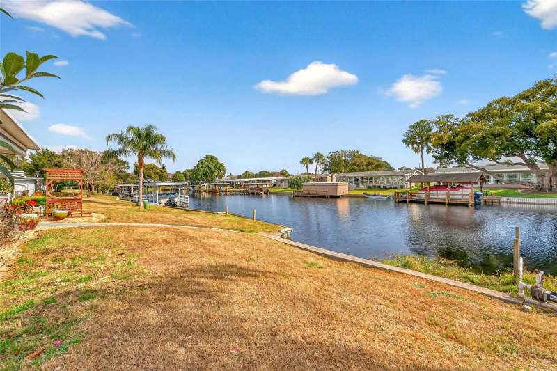 3 bedroom Mobile Home at 1018 Southland Drive, Tavares Imperial Mobile Terrace Add, Tavares — photo 4