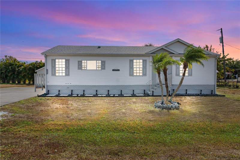 3 bedroom Manufactured Home at 6533 Jack Street, Pine Acres, Punta Gorda — photo 4