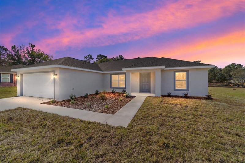 3 bedroom Single Family Residence at 6411 SW 204 Avenue, Rainbow Acres, Dunnellon — photo 2
