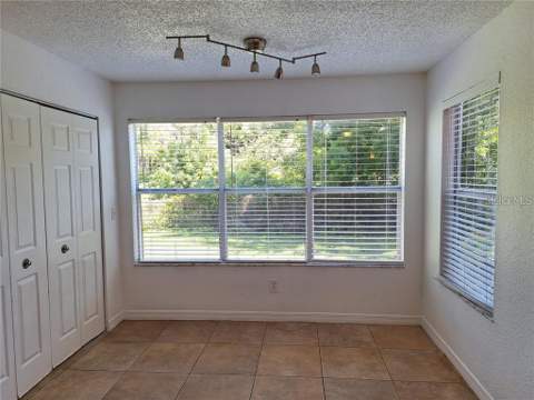 5116 Conroy Road #12, Orlando FL - photo 7 of 19