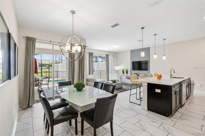 4 bedroom Townhouse at 4833 Romeo Circle, Storey Lake Ph 2, Kissimmee — photo 4