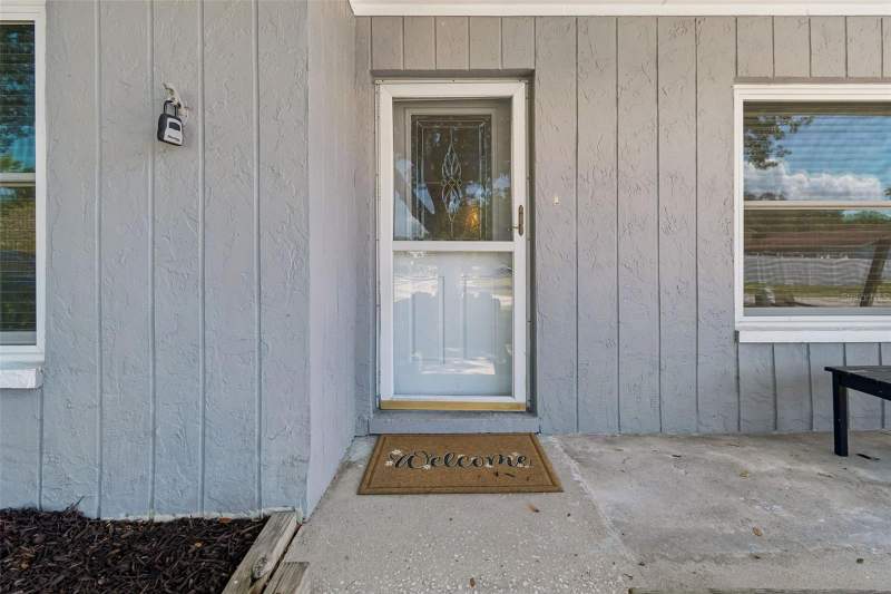4 bedroom Single Family Residence at 16205 Sawgrass Circle, Country Place West Unit V, Tampa — photo 5