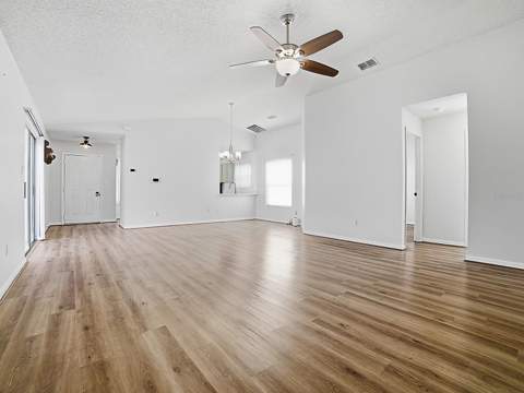 4952 Heron Run Circle, Leesburg FL - photo 17 of 58
