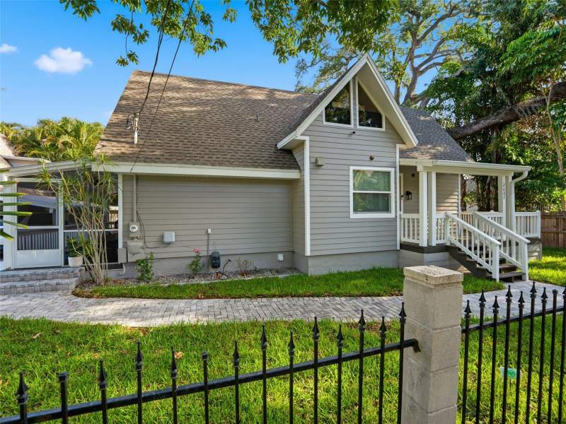 4 bedroom Single Family Residence at 2607 W Wyoming Avenue, Wrights Alotment An Add, Tampa — photo 4