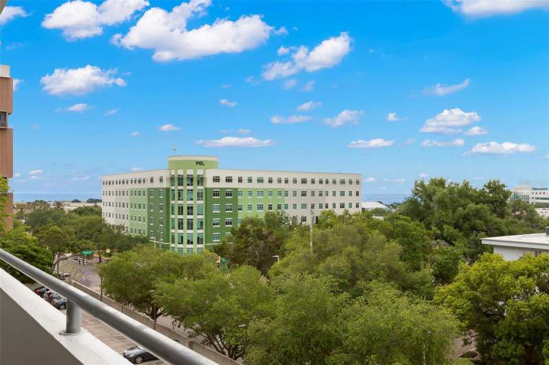 1 bedroom Condominium at 470 3rd Street #613, Beacon On 3rd St The, St Petersburg — photo 5