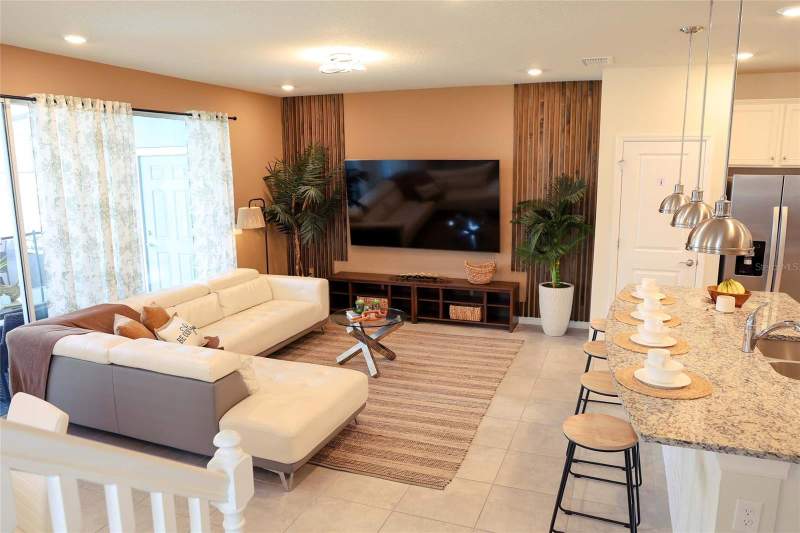 5 bedroom Townhouse at 4154 Lana Avenue, Windsor Island Residence Ph 3, Davenport — photo 4