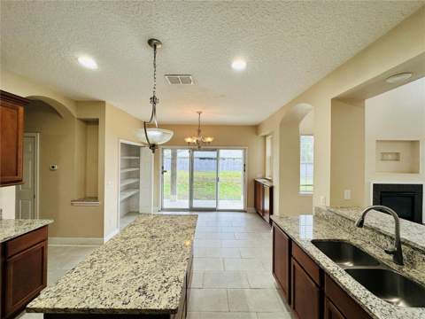 438 Palm Drive, Sanford FL - photo 13 of 44
