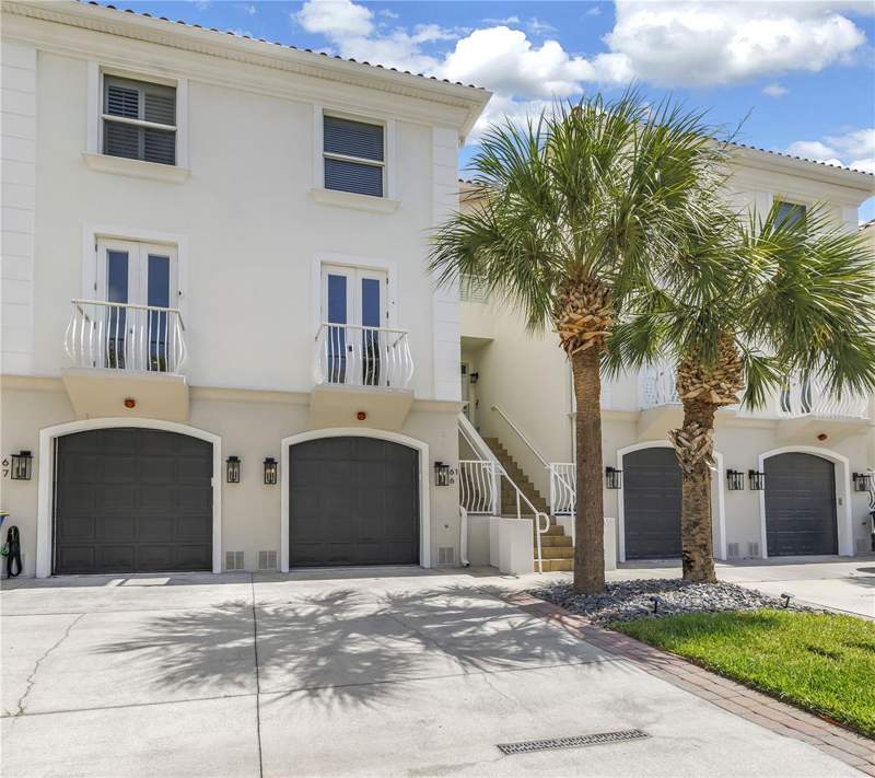 3 bedroom Townhouse at 161 BRIGHTWATER DRIVE #6, ISLAND TOWNHOMES, CLEARWATER BEACH — photo 2
