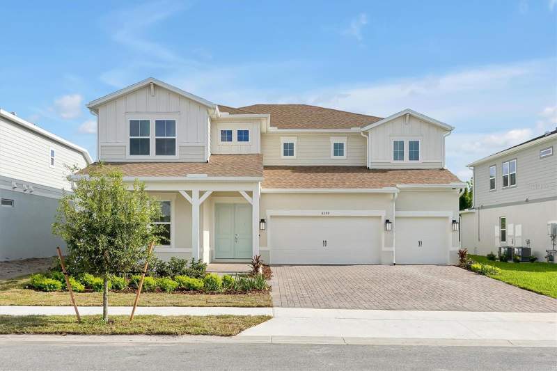 8399 PARK CLIFF WAY