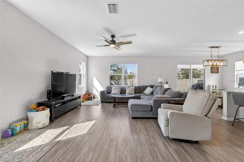 12273 Blue Pacific Drive, Riverview FL - photo 14 of 78
