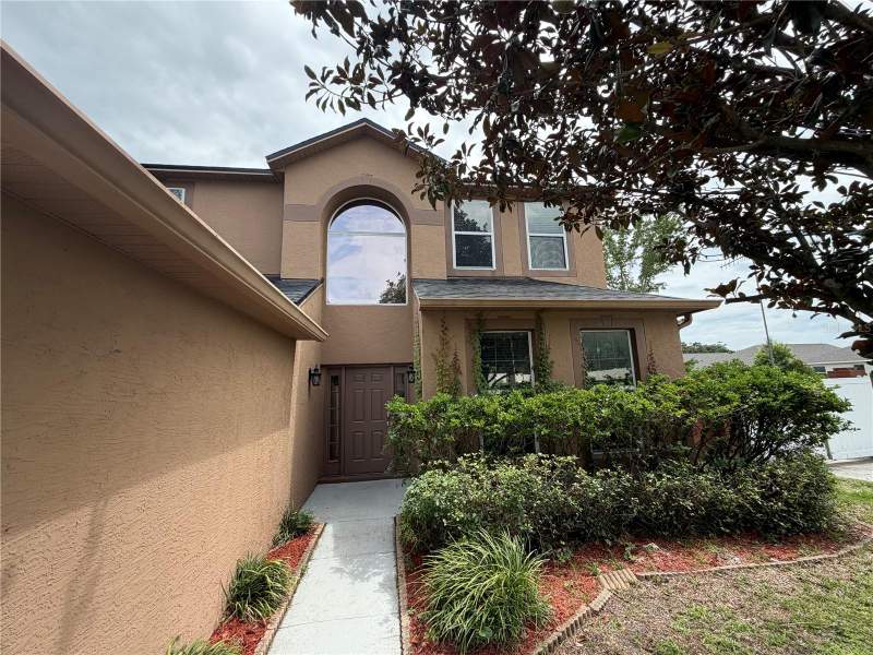4 bedroom Single Family Residence at 568 DOMINISH ESTATES DRIVE, DOMINISH ESTATES, APOPKA — photo 2